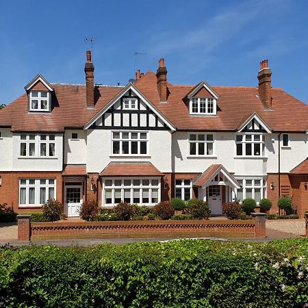 Ditton Lodge Kingston upon Thames  Exterior photo